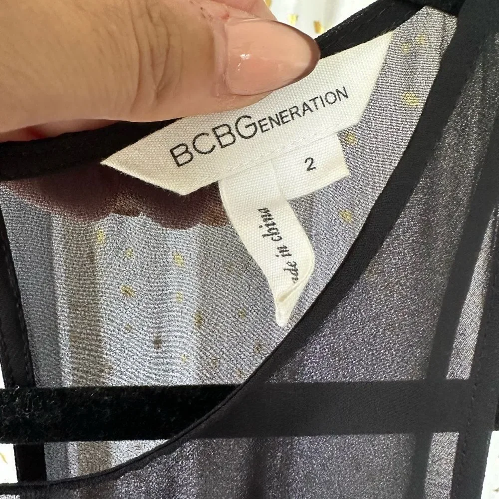 BCBGeneration Sheer Lace Bodice Little Black Pleated Mini Dress Sexy Pockets 2